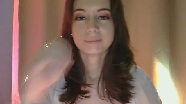 VeraLush online show from November 19, 2025, 12:38 pm