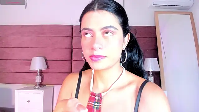 LittleVaale online show from March 21, 2026, 11:48 am