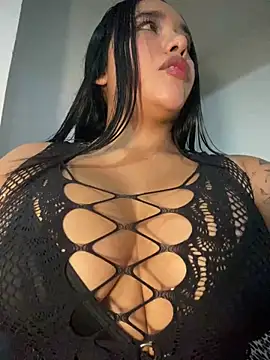 mis-violetha online show from May 1, 2026, 3:00 am