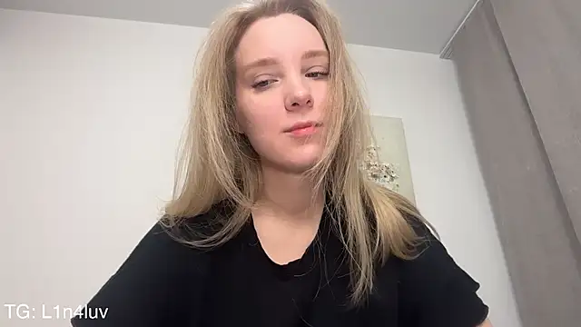 AIicaparkerc online show from February 19, 2026, 4:19 am