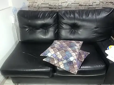 rom weasley online show from October 21, 2025, 9:21 am