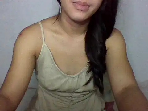 cocomum online show from December 18, 2025, 6:58 pm