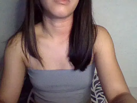 cocomum online show from February 3, 2026, 8:47 pm