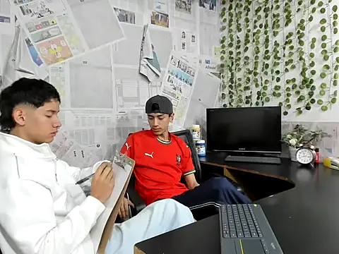 heyy noah11 online show from June 19, 2026, 1:26 pm