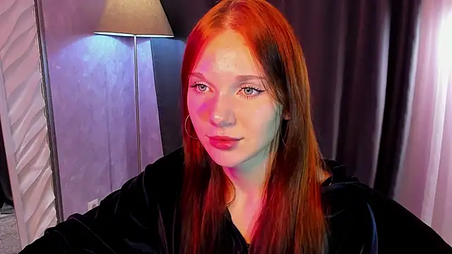 MargoViento online show from November 5, 2025, 9:04 pm