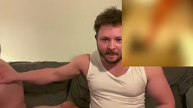 CurvyMilfWithBigJugs online show from October 20, 2025, 5:02 pm