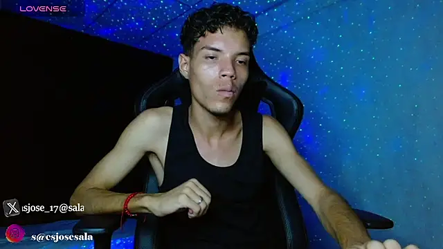 jhojan foxxx  online show from February 5, 2026, 5:01 am