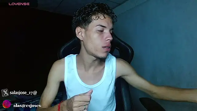 jhojan foxxx  online show from February 10, 2026, 5:44 am