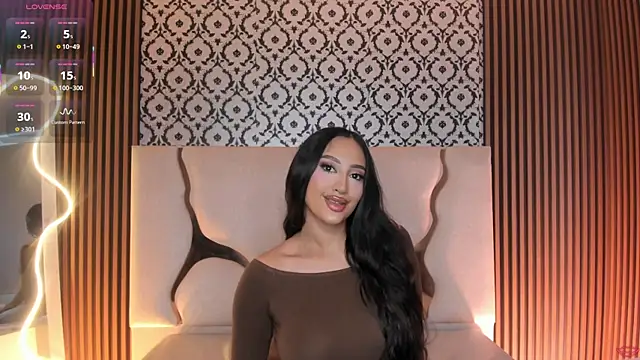 BEELLA TAY1 online show from March 4, 2026, 1:06 pm