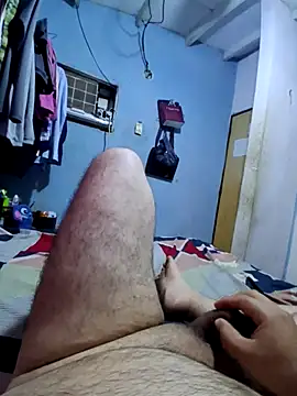 latinooso online show from November 6, 2025, 5:52 am