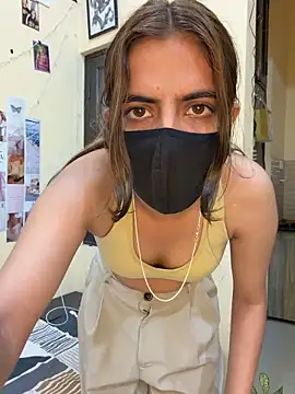 deepikaa aroraa online show from March 24, 2026, 12:43 pm