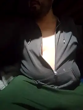 axel-spr online show from October 15, 2025, 5:18 am