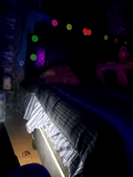 Kike8090 online show from February 12, 2026, 11:05 am