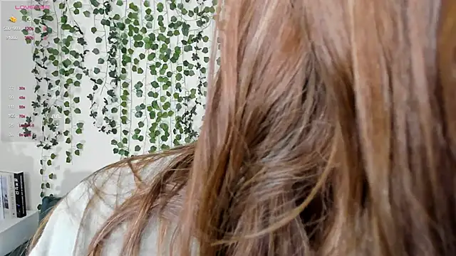 sweet and flirt online show from October 31, 2025, 7:09 am