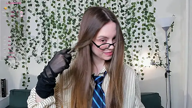 sweet and flirt online show from November 9, 2025, 7:39 am