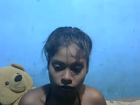 Indiansmiley01 online show from January 16, 2026, 4:33 pm