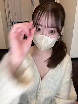 Snapshot of yura_ra_ra chatting on March 6, 2026, 10:17 pm yura ra ra online show from March 6, 2026, 10:17 pm