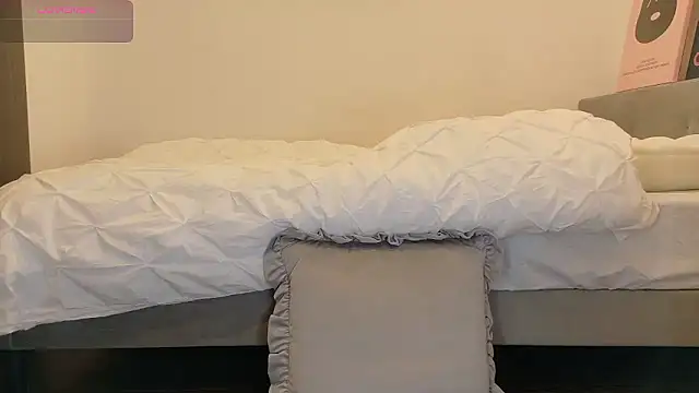 Snapshot of yura_ra_ra chatting on March 20, 2026, 10:03 pm yura ra ra online show from March 20, 2026, 10:03 pm