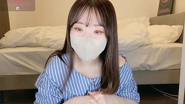 yura ra ra online show from May 3, 2026, 12:11 pm
