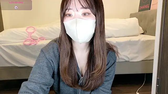 yura ra ra online show from May 7, 2026, 7:36 am
