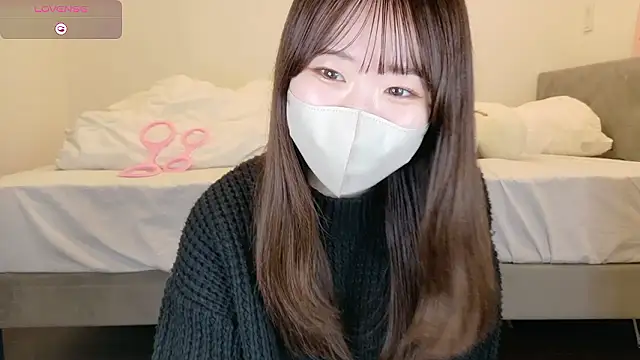 yura ra ra online show from May 10, 2026, 8:08 am