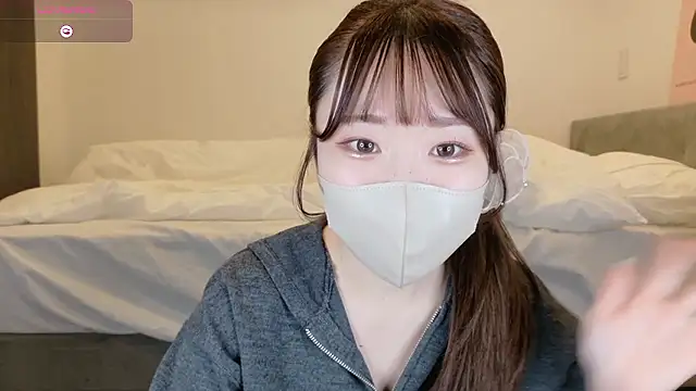 yura ra ra online show from May 11, 2026, 8:09 am