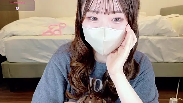 yura ra ra online show from May 29, 2026, 7:17 am