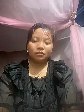 minyka online show from October 11, 2025, 2:59 pm