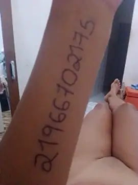 Snapshot of Camilanifeta chatting on January 9, 2026, 3:04 pm Camilanifeta online show from January 9, 2026, 3:04 pm