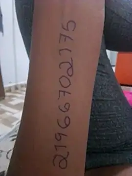 Snapshot of Camilanifeta chatting on February 3, 2026, 9:03 am Camilanifeta online show from February 3, 2026, 9:03 am