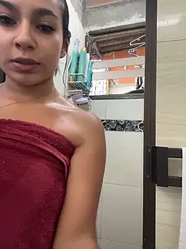 AlyssaRay online show from April 25, 2026, 5:21 pm