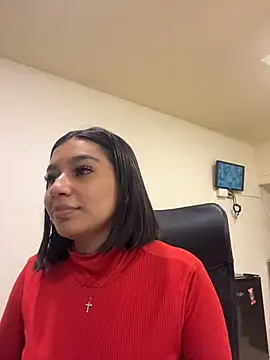 Snapshot of AlyssaRay chatting on May 14, 2026, 4:14 pm AlyssaRay online show from May 14, 2026, 4:14 pm