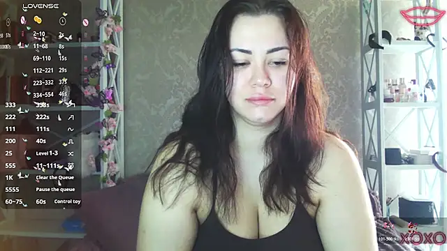 kiksee  online show from March 24, 2026, 8:08 am