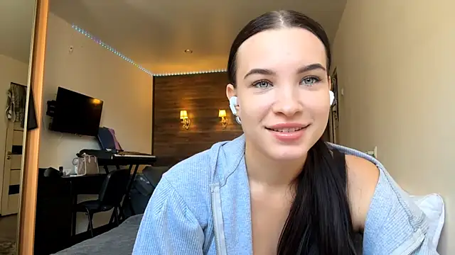 Tonnievi online show from October 13, 2025, 11:32 am