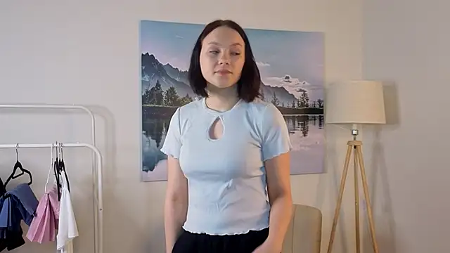 ShardaKusner online show from October 12, 2025, 4:22 am