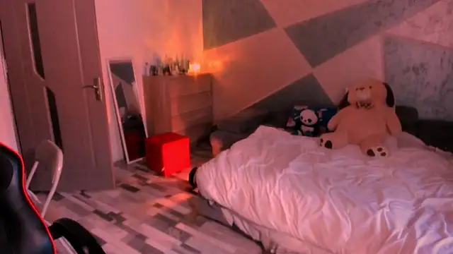 SweetSin40 online show from June 22, 2026, 3:25 am
