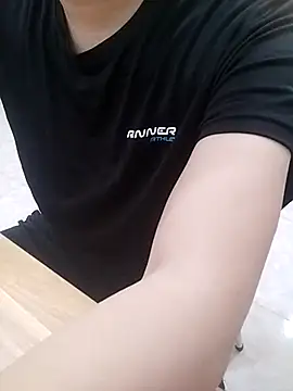 gande 003 online show from November 10, 2025, 4:17 pm