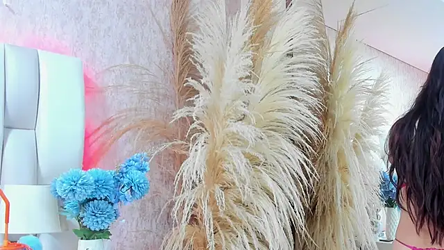 Ari lynn  online show from December 22, 2025, 3:25 am