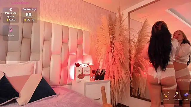 Snapshot of Ari_lynn_ chatting on February 28, 2026, 3:51 am Ari lynn online show from February 28, 2026, 3:51 am