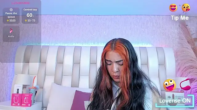 Snapshot of Ari_lynn_ chatting on March 21, 2026, 3:11 am Ari lynn online show from March 21, 2026, 3:11 am