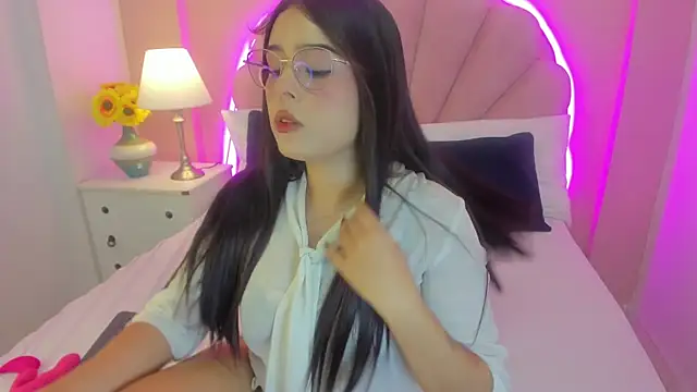 Alisson pettite online show from October 11, 2025, 7:34 pm