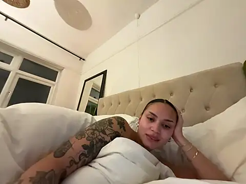 sexygoddessjessy online show from March 31, 2026, 9:37 pm