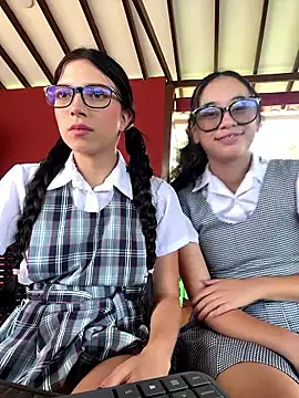 l0lita sweet online show from February 10, 2026, 4:22 pm