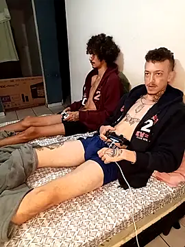 RuivoDotado24cm online show from December 5, 2025, 6:33 am