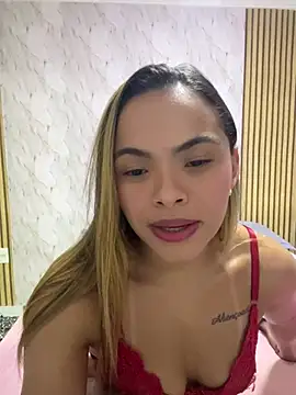 Snapshot of safadinhaquenteW chatting on April 3, 2026, 2:20 am safadinhaquenteW online show from April 3, 2026, 2:20 am