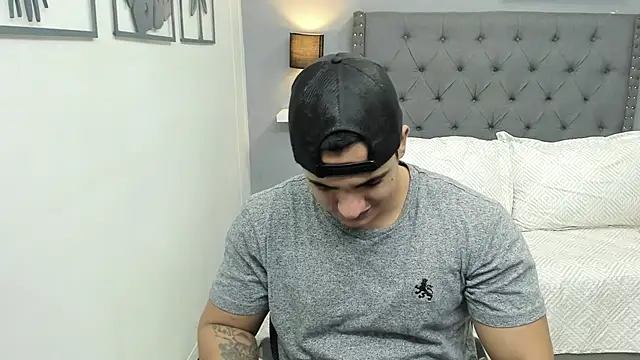 violeta and maxx online show from December 18, 2025, 12:17 am