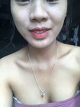 namicute online show from October 25, 2025, 4:09 am