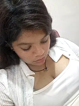 Snapshot of kajal77715 chatting on October 22, 2025, 3:34 pm kajal77715 online show from October 22, 2025, 3:34 pm