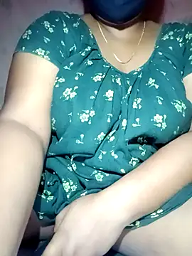 ITZ YUVIKA online show from November 1, 2025, 5:15 pm
