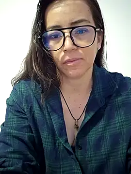 Lui Fer01 online show from April 22, 2026, 11:45 am